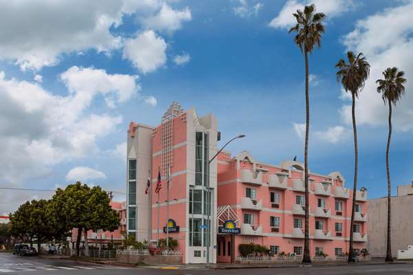 Exterior view - Days Inn Santa Monica