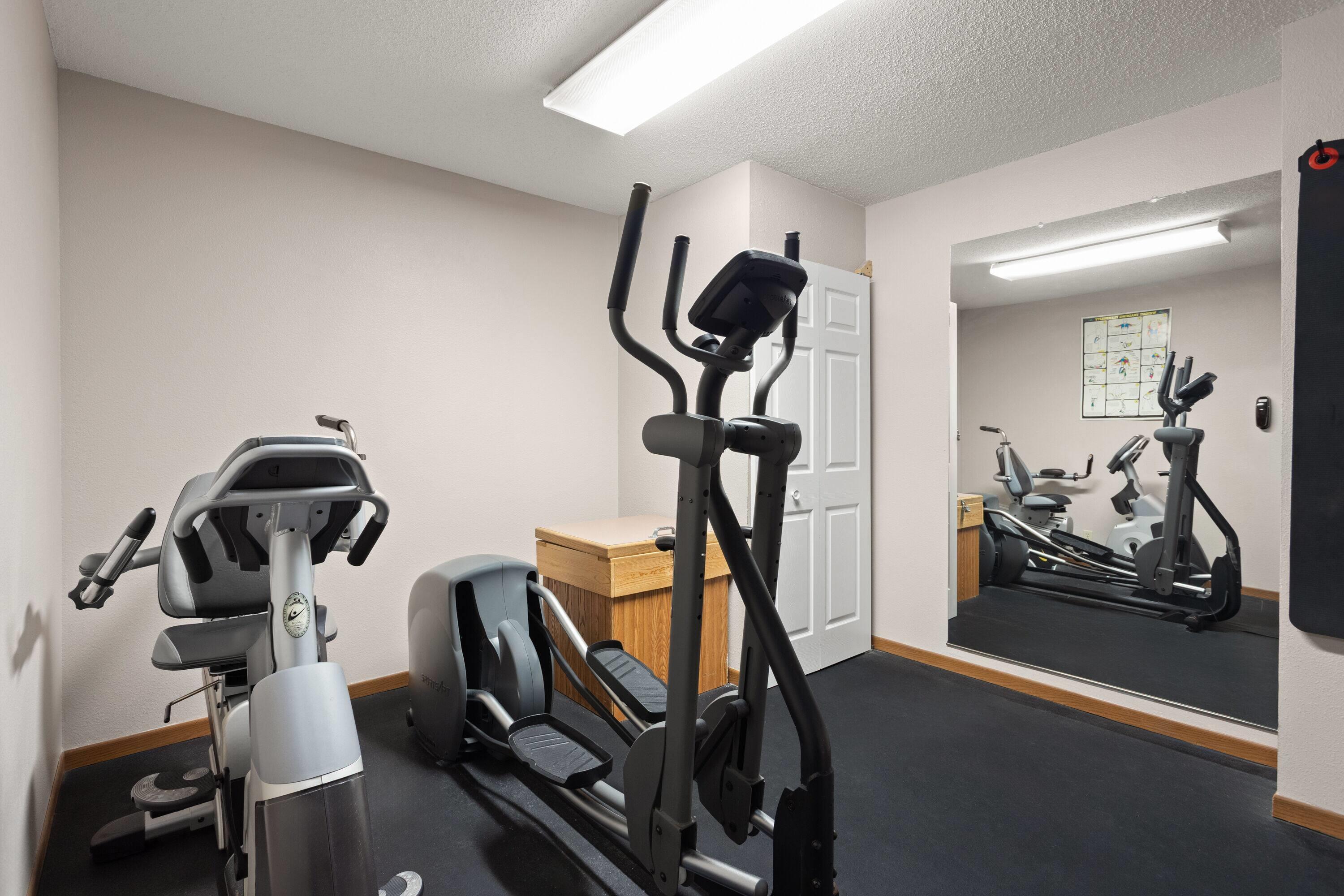 Health club fitness center gym | Days Inn by Wyndham Spearfish