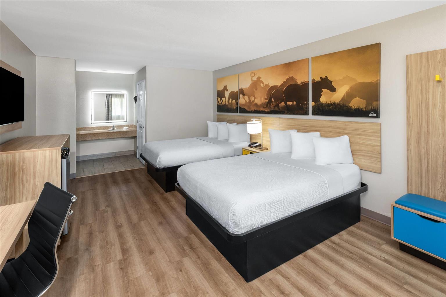 DAYS INN BY WYNDHAM, TEMPLE-guestroom-Guest Room,On-Site.jpg