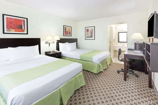  - Days Inn DFW Airport Irving