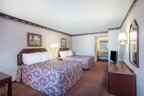  - Days Inn St Pauls - I-95, Exit 31