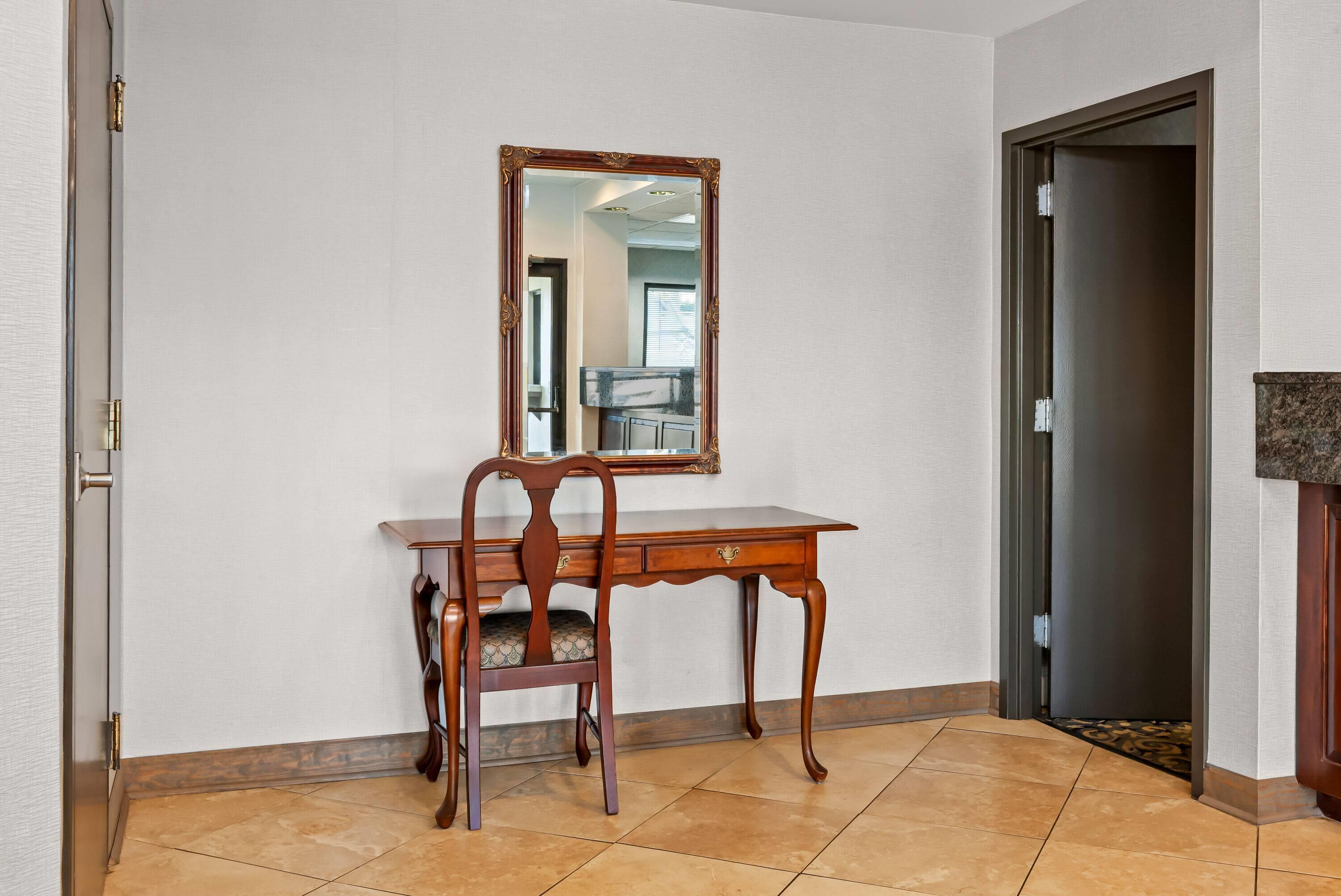 Lobby | Days Inn by Wyndham Saint Pauls