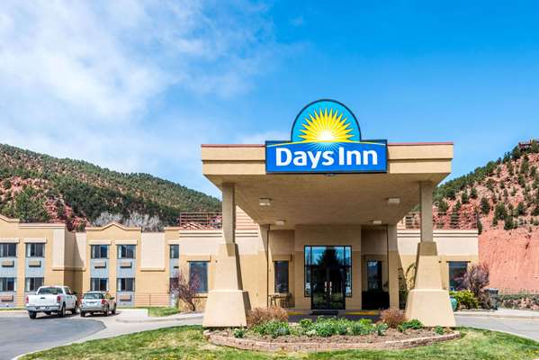 Exterior view - Days Inn Carbondale