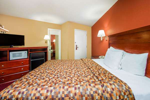  - Days Inn St Robert