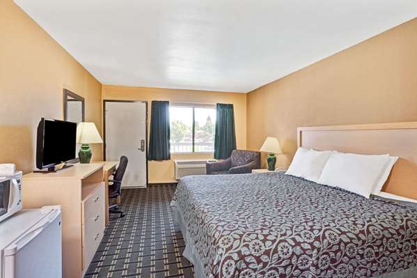  - Days Inn Whittier
