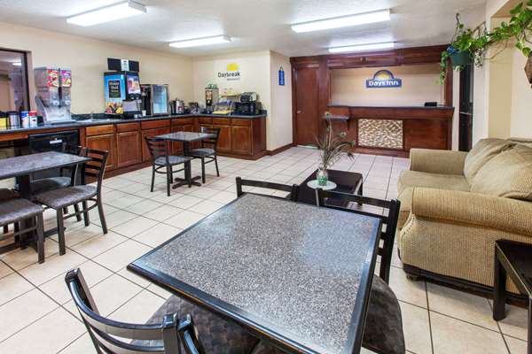  - Days Inn El Reno - I-40, Exit 123