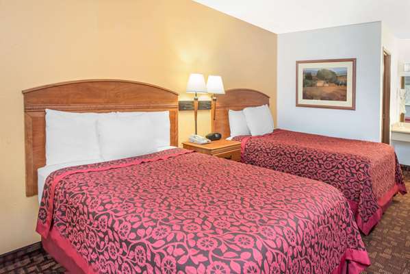  - Days Inn Kingdom City - I-70, Exit 148
