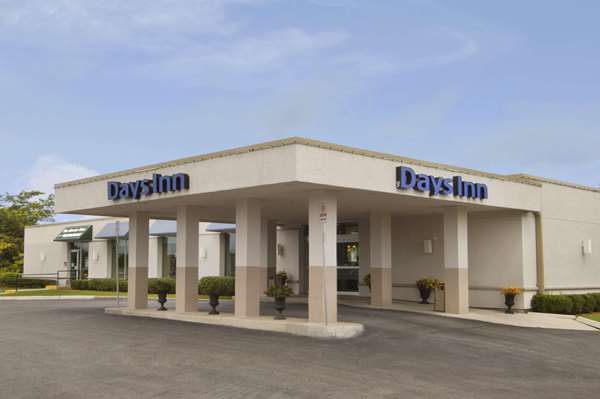 Exterior view - Days Inn London