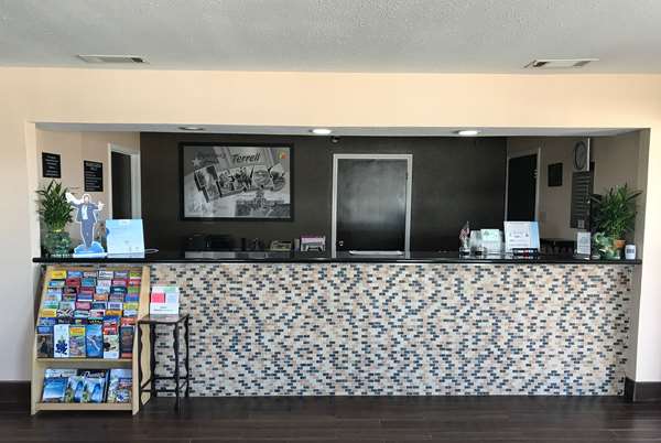  - Super 8 Motel Terrell - I-20, Exit 501