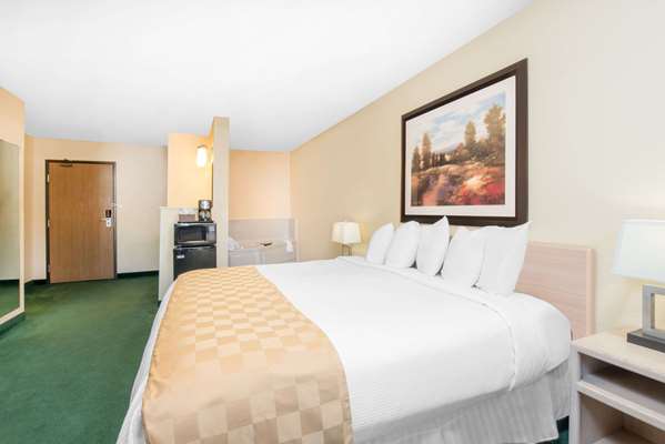 Suite - Days Inn Fargo Airport-Dome Suites