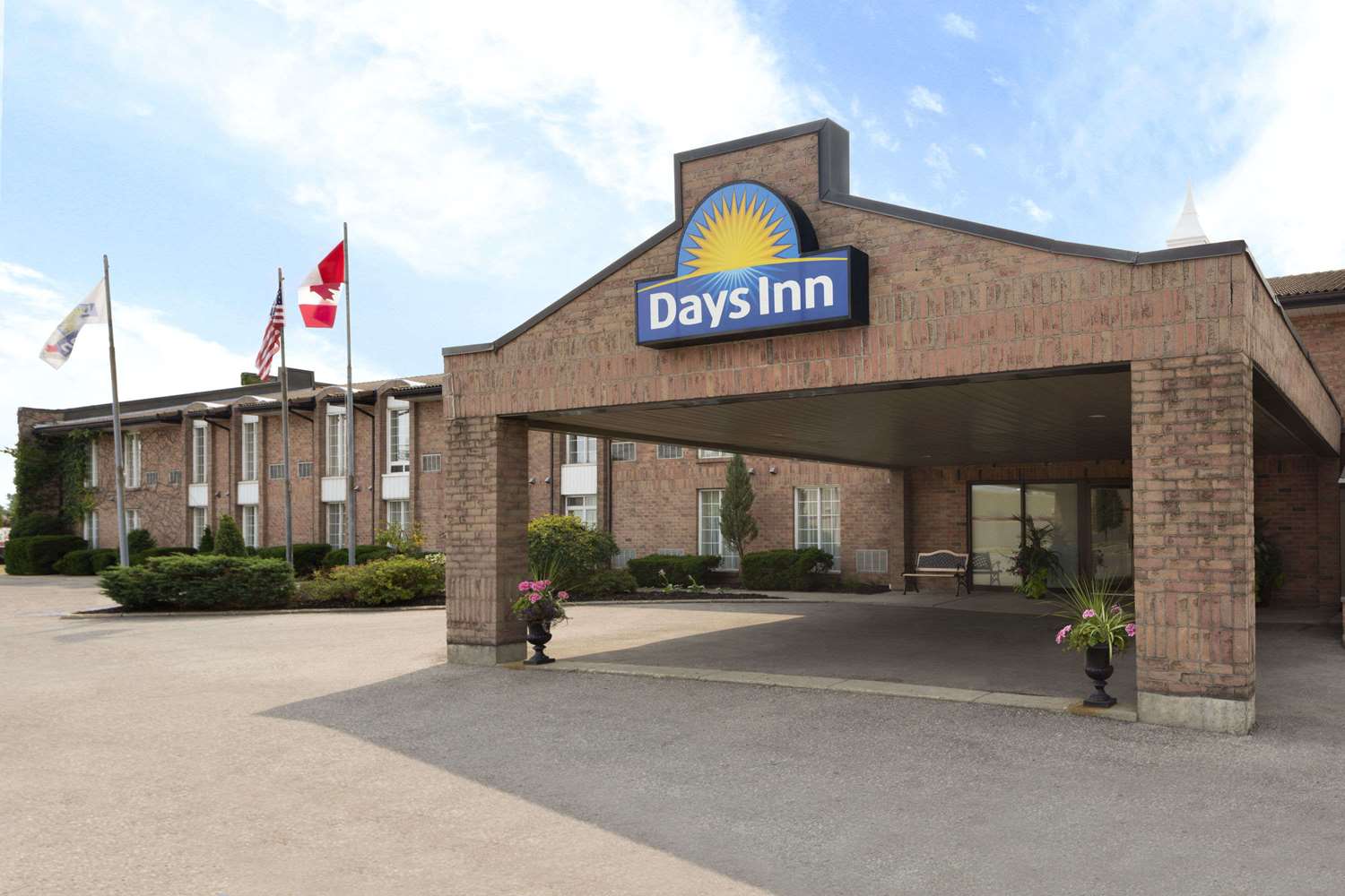 Days Inn Brantford, ON See Discounts