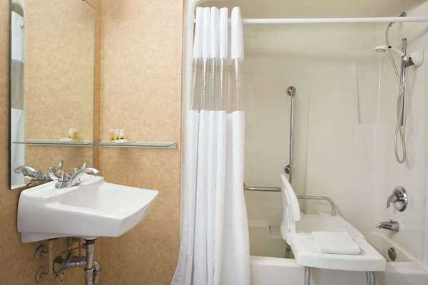  - Days Inn Brantford