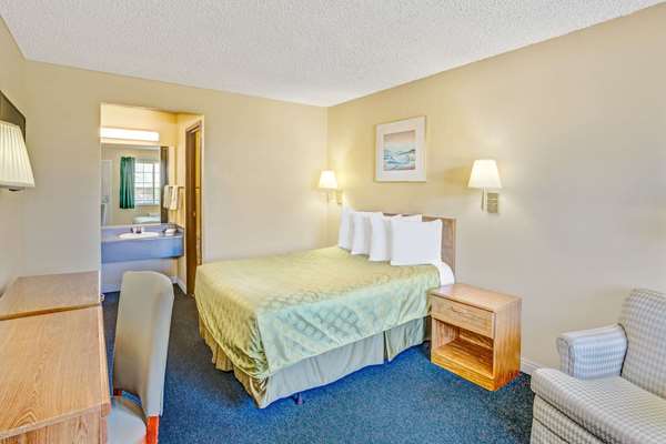  - Days Inn Carson City