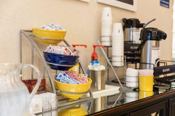  - Days Inn Kuttawa - I-24 & I-69, Exit 40