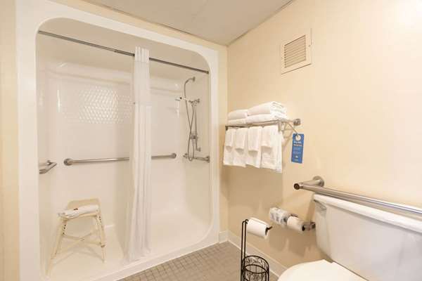  - Days Inn Kuttawa - I-24 & I-69, Exit 40