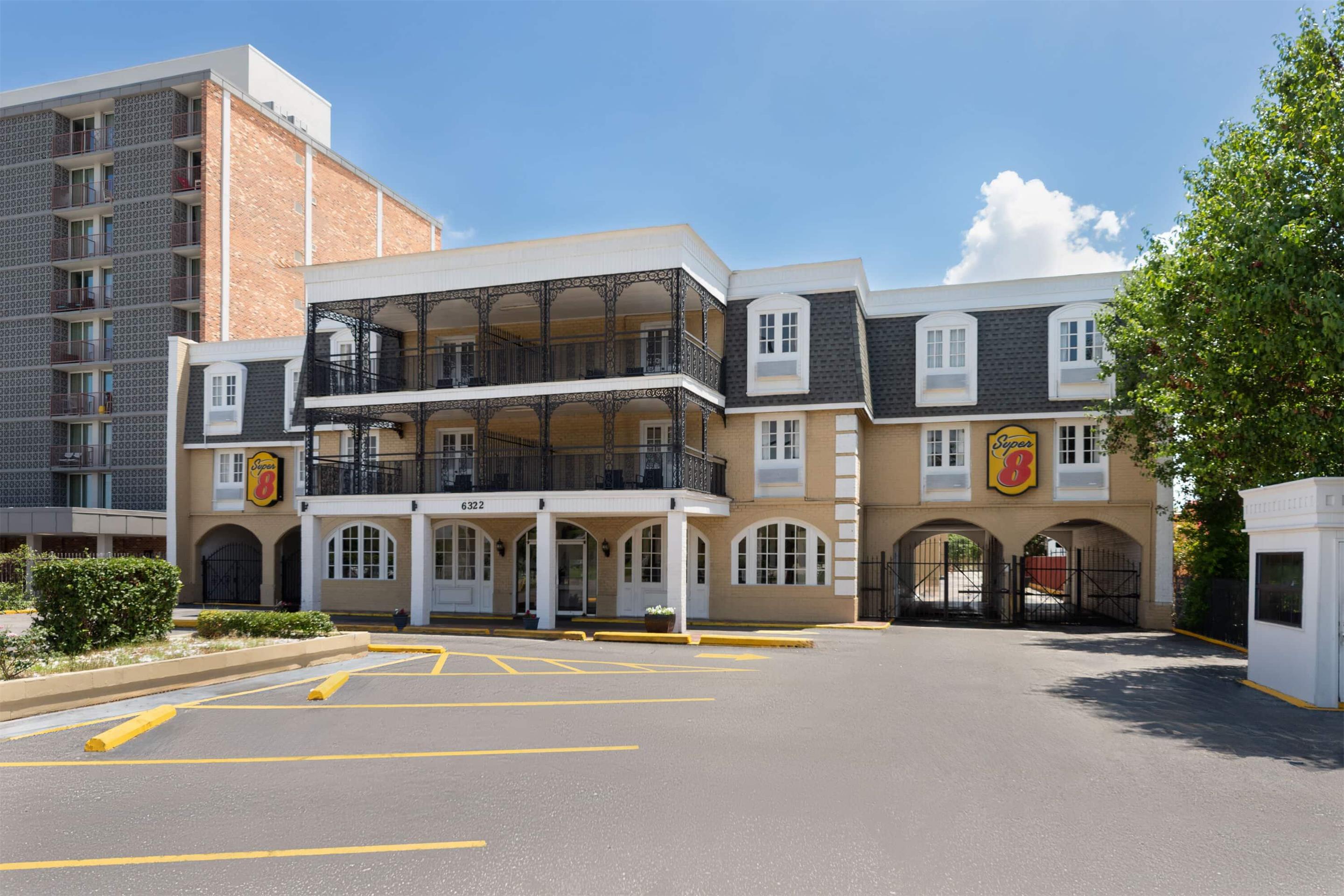 Exterior | Super 8 by Wyndham New Orleans