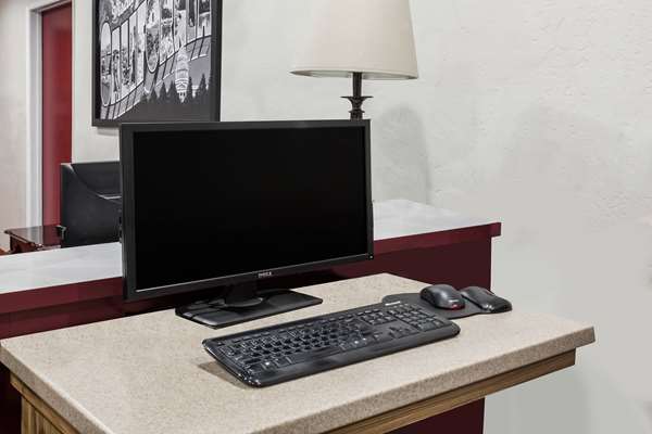 Conference Area - Super 8 Motel Visalia