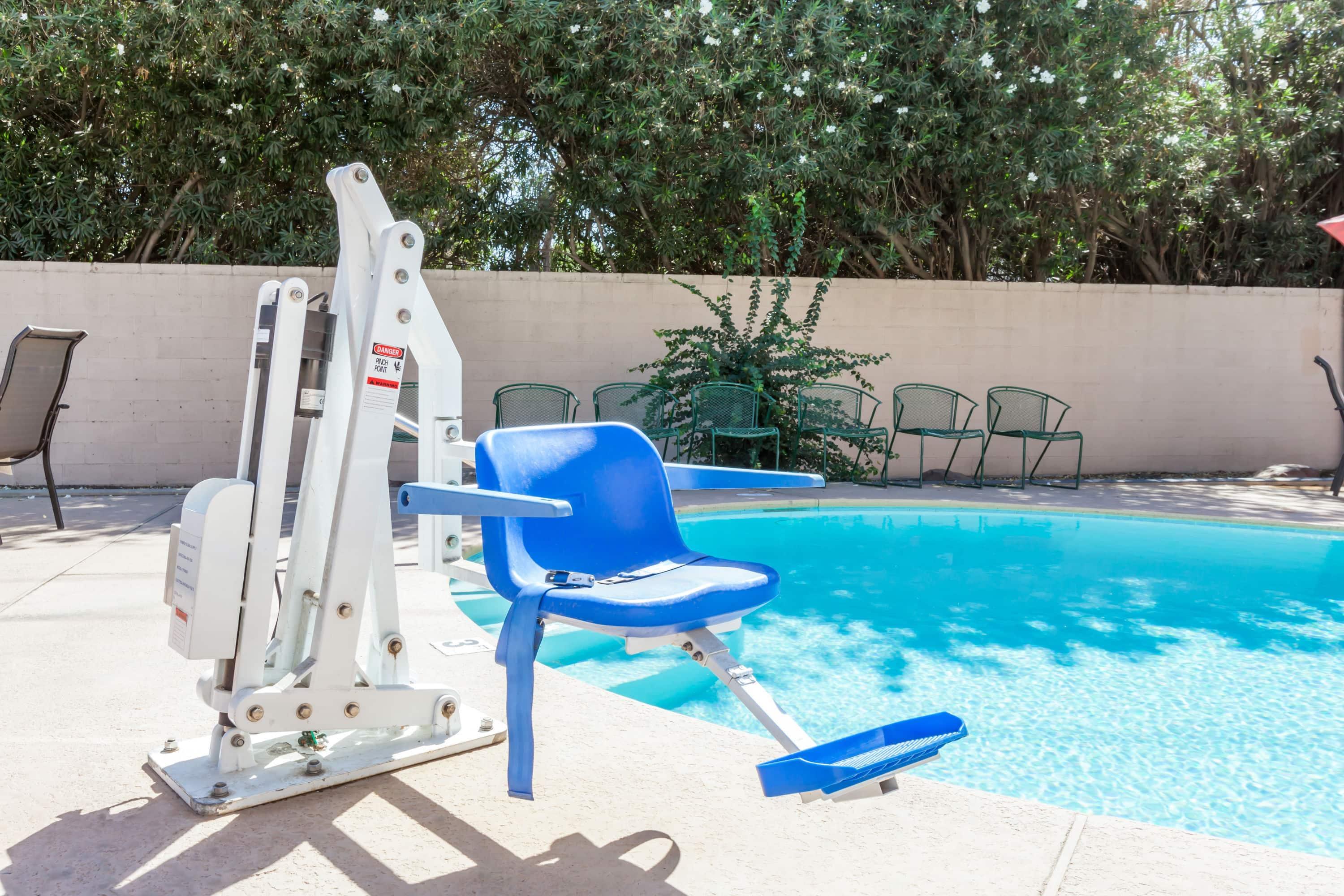 Pool | Super 8 by Wyndham Visalia