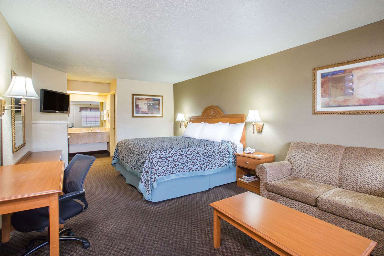 Days Inn Tallulah I20, Exit 171, LA See Discounts