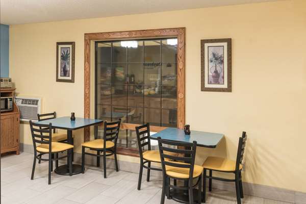  - Days Inn Tucumcari - I-40, Exit 332