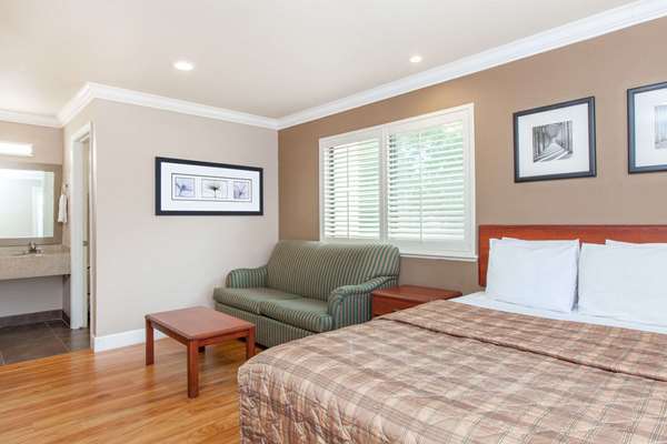  - Days Inn Oyster Point South San Francisco