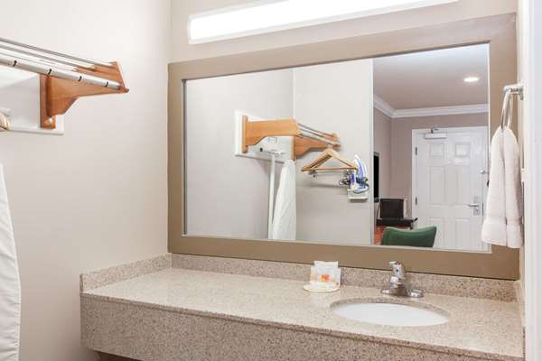  - Days Inn Oyster Point South San Francisco