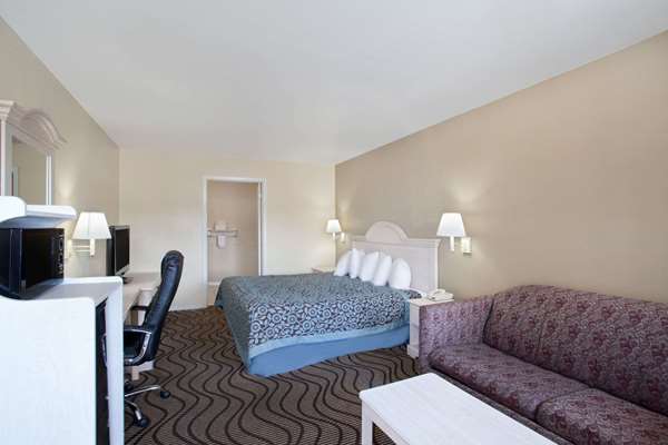  - Days Inn Kerrville - I-10, Exit 508
