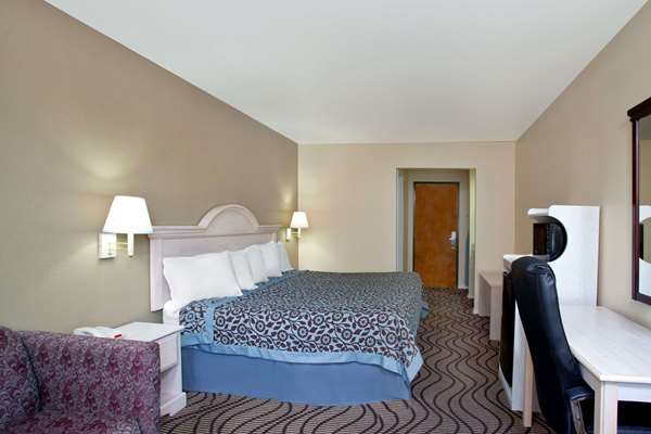  - Days Inn Kerrville - I-10, Exit 508