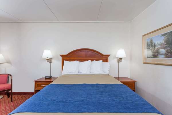  - Days Inn North Winston-Salem