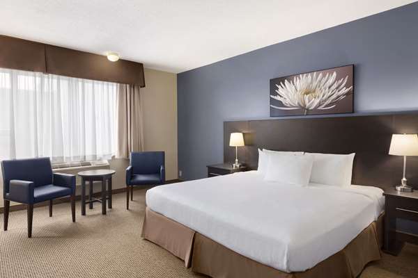  - Days Inn Montreal Airport St Laurent