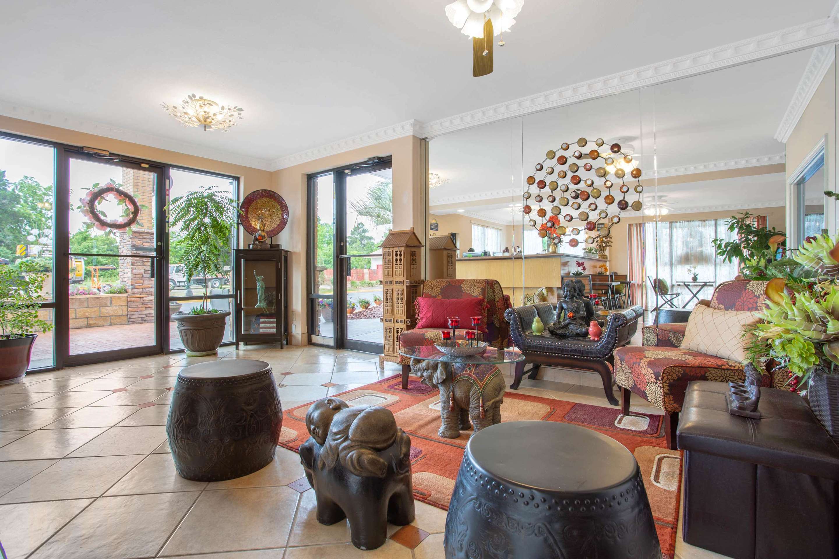 Lobby | Days Inn by Wyndham Lake City