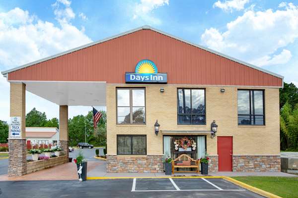 Exterior view - Days Inn Lake City