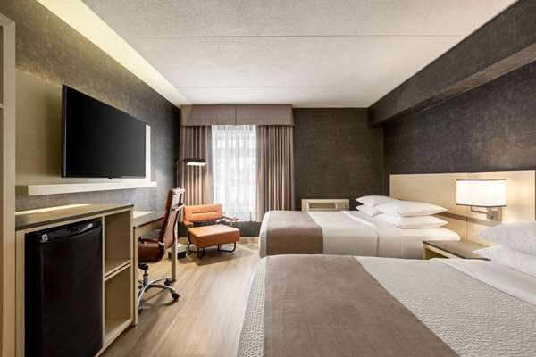  - Days Inn West Mississauga