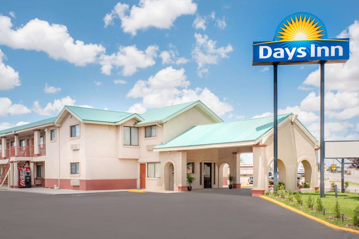 Days Inn Hobbs, NM See Discounts