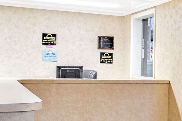  - Days Inn Orange City - I-4, Exit 114