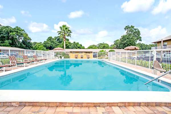 Pool - Days Inn Orange City - I-4, Exit 114