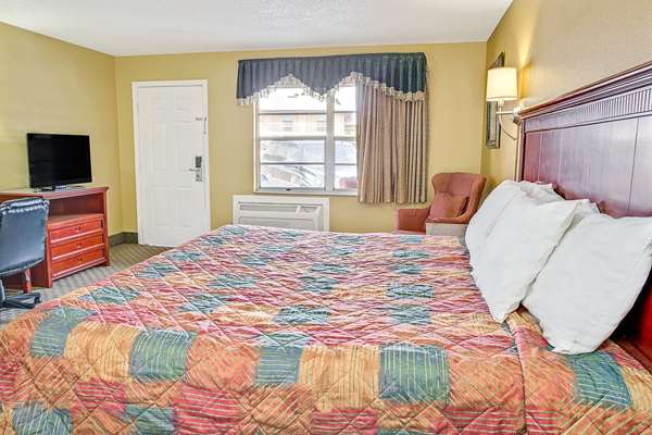  - Days Inn Orange City - I-4, Exit 114