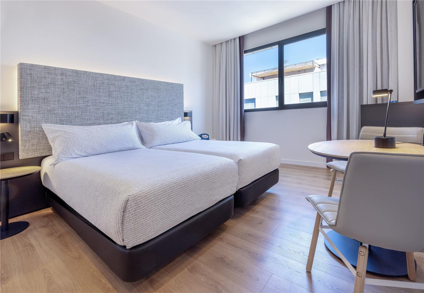 Hotel Valencia Oceanic, affiliated Melia