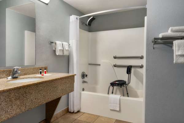  - Days Inn Anderson - I-85, Exit 19A