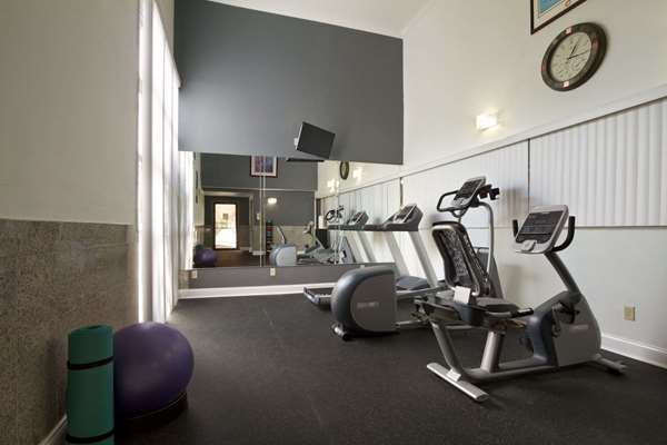 Fitness/ Exercise Room - Days Inn Suites Tuscaloosa - I-20 & I-59, Exit 73
