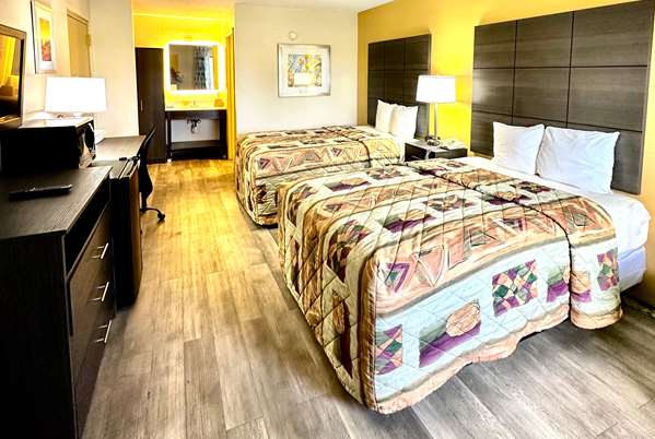 - Days Inn Northlake Charlotte - I-77, Exit 16A