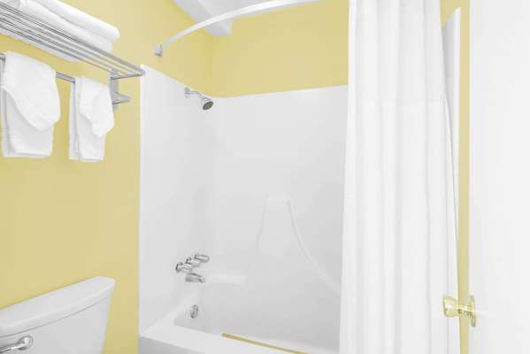  - Super 8 Motel Kerrville - I-10, Exit 508