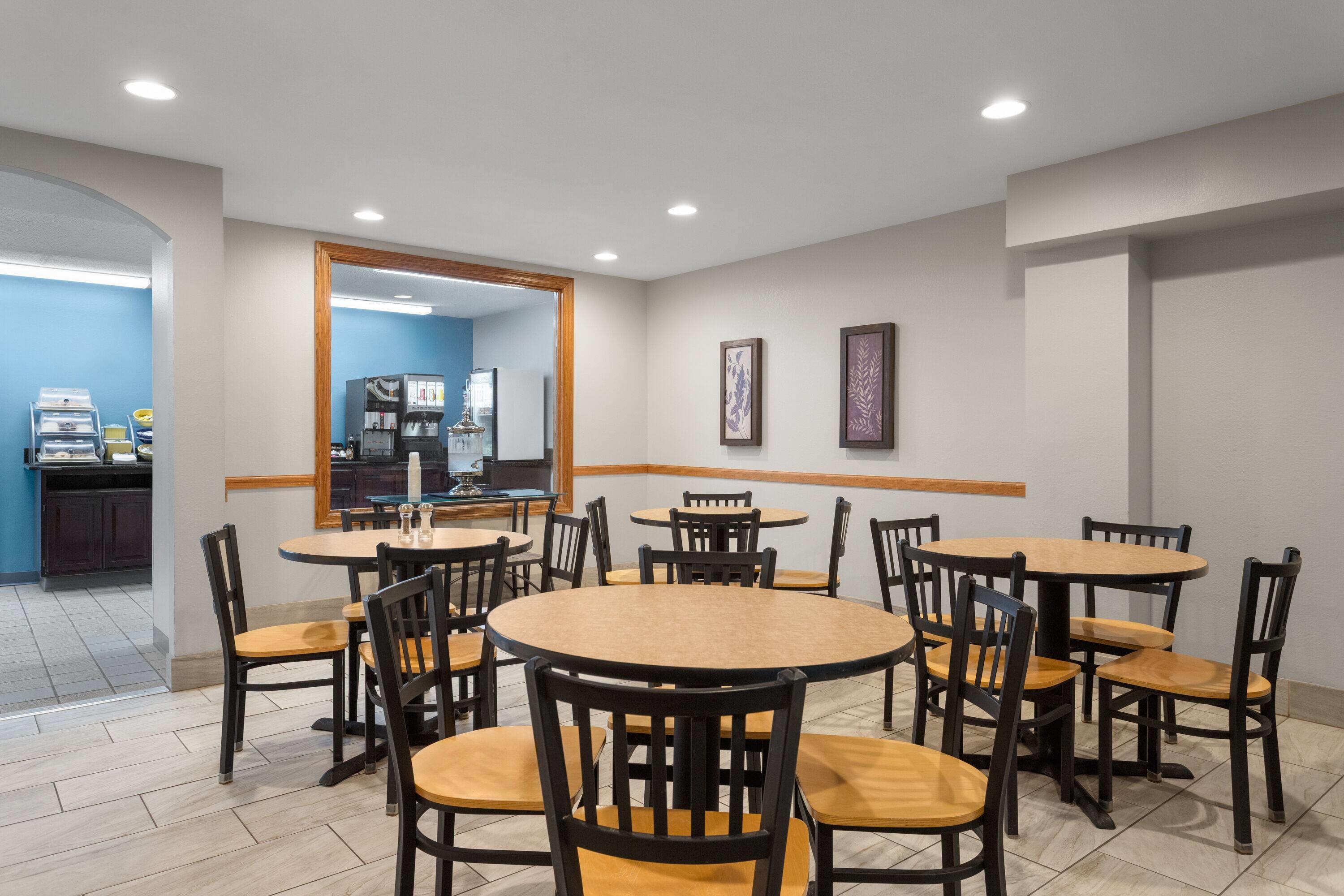 Property amenity | Days Inn by Wyndham Austin