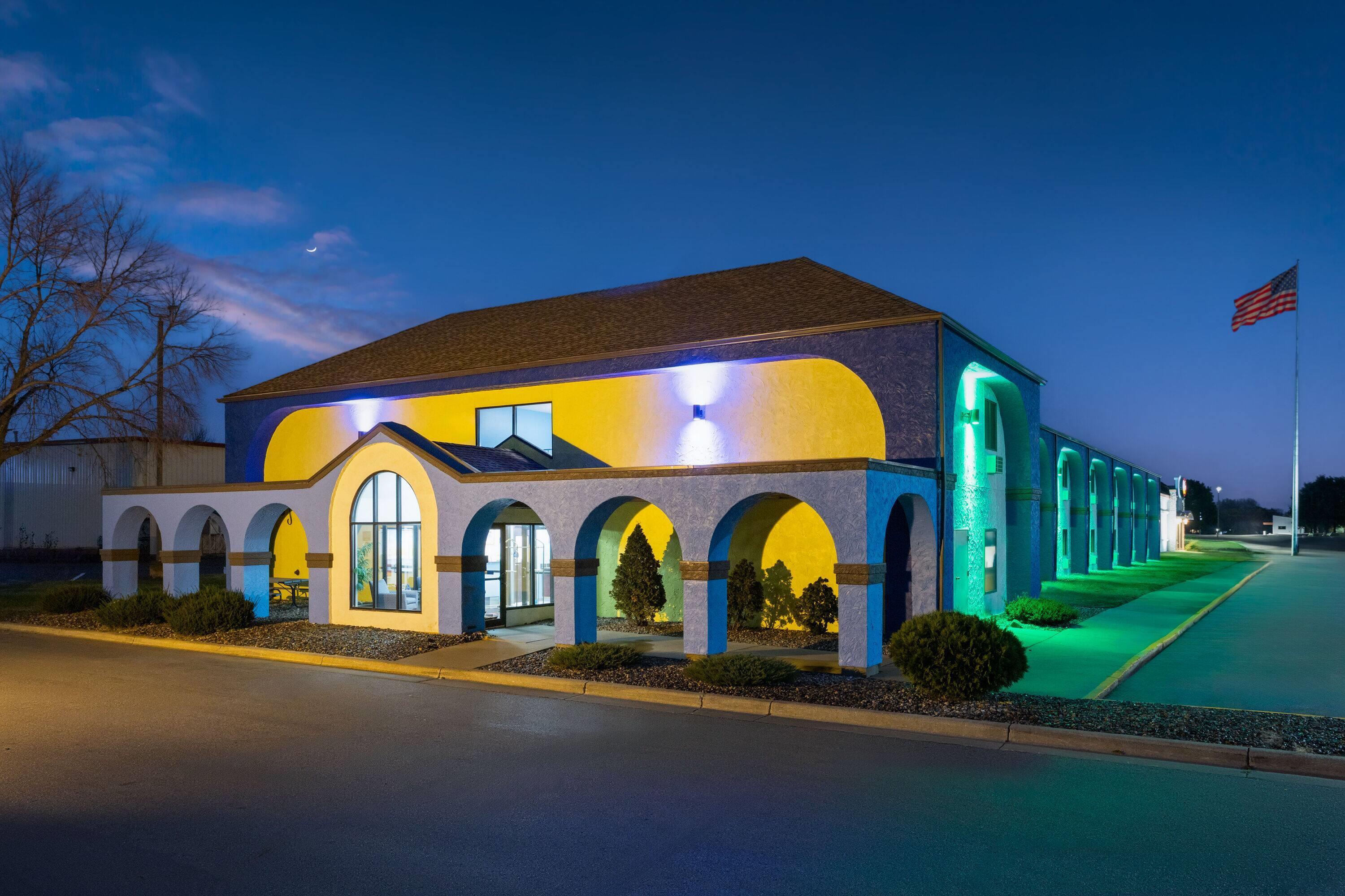 Exterior | Days Inn by Wyndham Austin