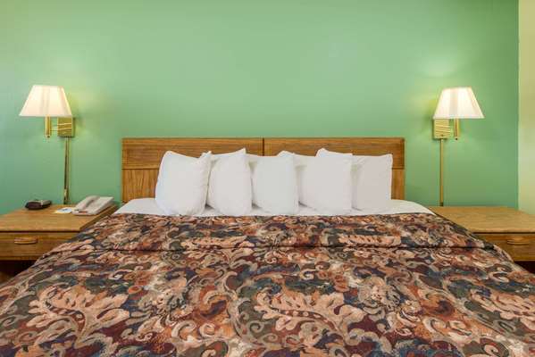  - Days Inn Mountain Grove