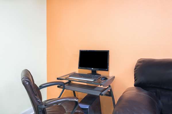 Conference Area - Days Inn Statesville - I-40, Exit 151