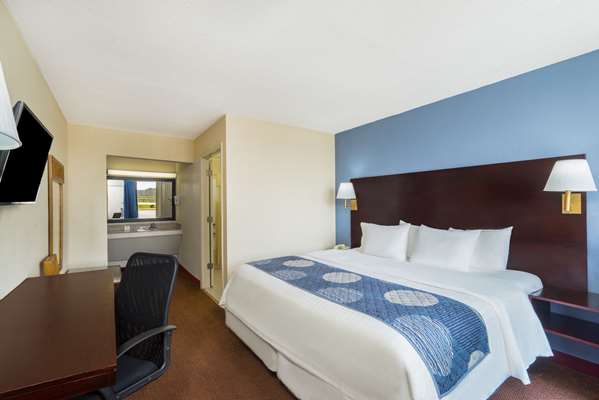 - Days Inn Statesville - I-40, Exit 151