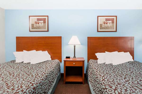  - Days Inn Ankeny - I-35, Exit 92