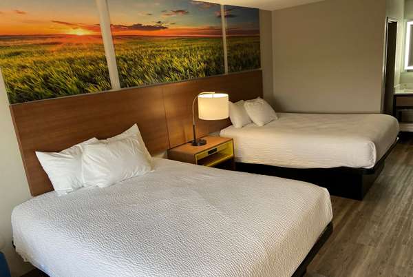  - Days Inn Ankeny - I-35, Exit 92
