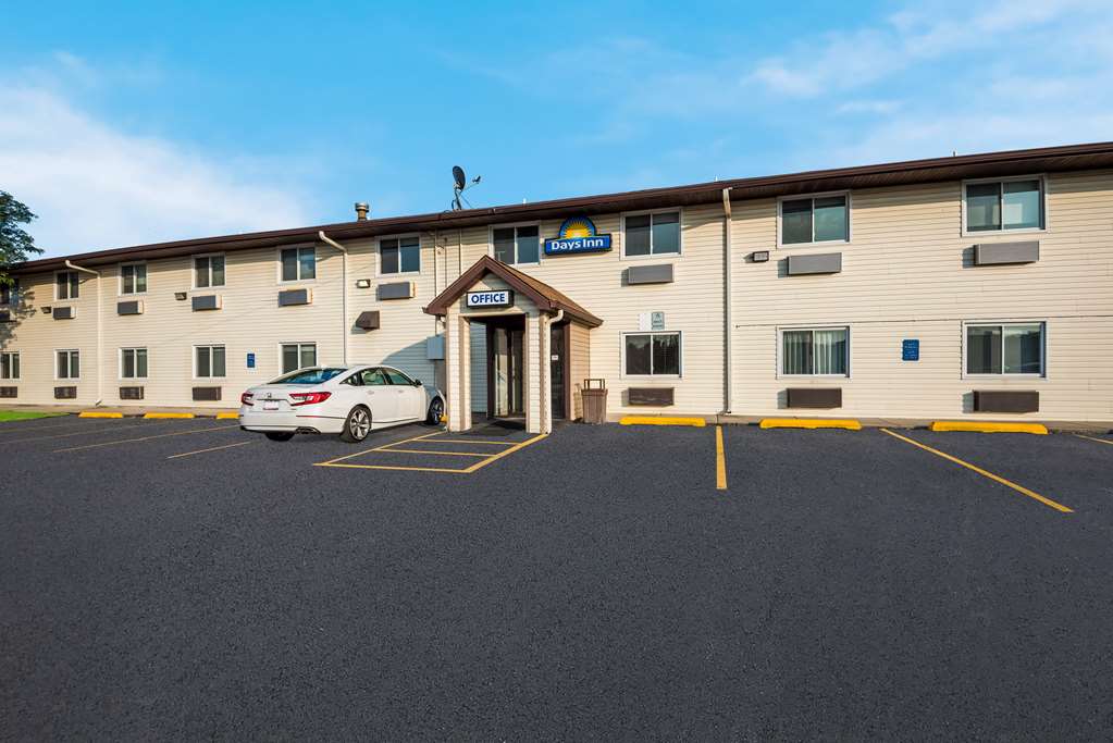 Days Inn Ankeny - Des Moines